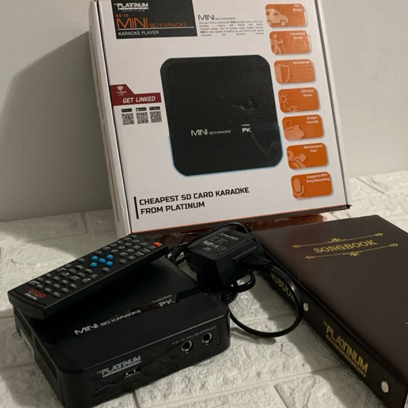 EUC Expandable Platinum KS10 Mini SD Karaoke Machine | Support Recording - Picture 4 of 8